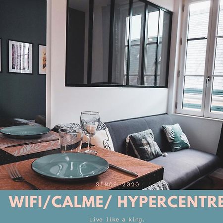 Behind The Glass_Hypercentre Apartment Amboise Bagian luar foto